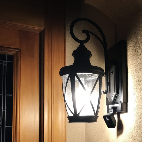 Koda Outdoor Wall Lantern